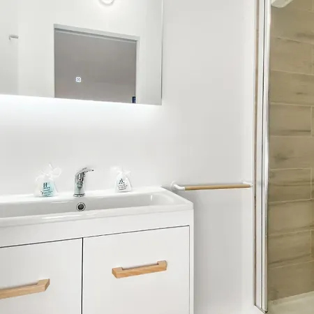 Homey La Coloc Brillant - Colocation De Gamme De 3 Uniques Et Privees / Proche Centre-ville Et Transports En Commun / Balcons / Wifi Gratuit 招待所 安纳马斯