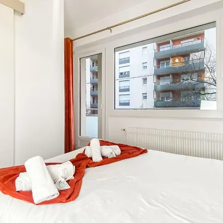 ゲストハウス Homey La Coloc Brillant - Colocation De Gamme De 3 Uniques Et Privees / Proche Centre-ville Et Transports En Commun / Balcons / Wifi Gratuit 2*