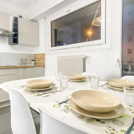 Homey La Coloc Brillant - Colocation De Gamme De 3 Uniques Et Privees / Proche Centre-ville Et Transports En Commun / Balcons / Wifi Gratuit 2* アンヌマス