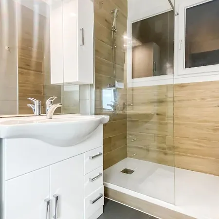 Homey La Coloc Brillant - Colocation De Gamme De 3 Uniques Et Privées / Proche Centre-ville Et Transports En Commun / Balcons / Wifi Gratuit 2*